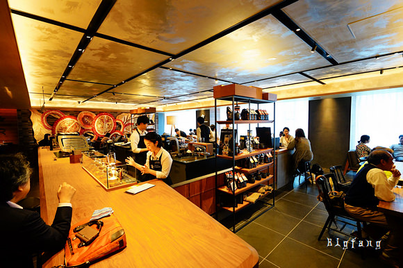 銀座必喝咖啡 Starbucks Reserve Bar Ginza Six蔦屋書店 超好喝的氮氣冷萃咖啡 虹吸咖啡 必喝必點啊 樂活的大方 旅行玩樂學