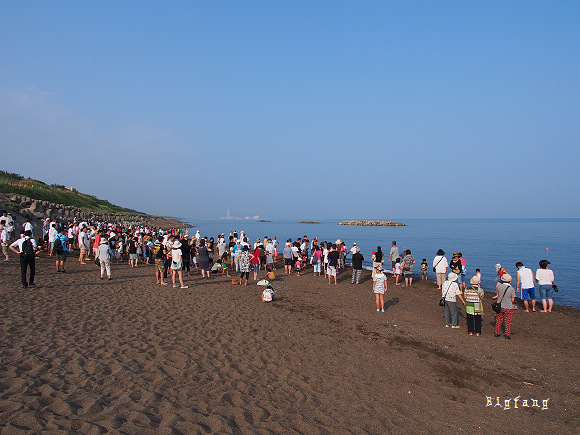 日本 新潟縣 鵜の浜溫泉海水浴場觀光地引網 捕魚旅遊體驗 樂活的大方 旅行玩樂學